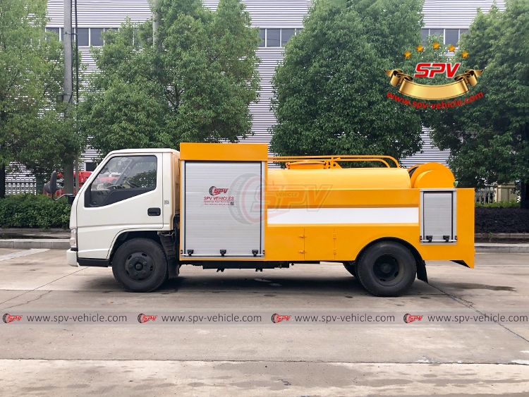 2,000 Litres Sewer Jetting Truck JMC - LS